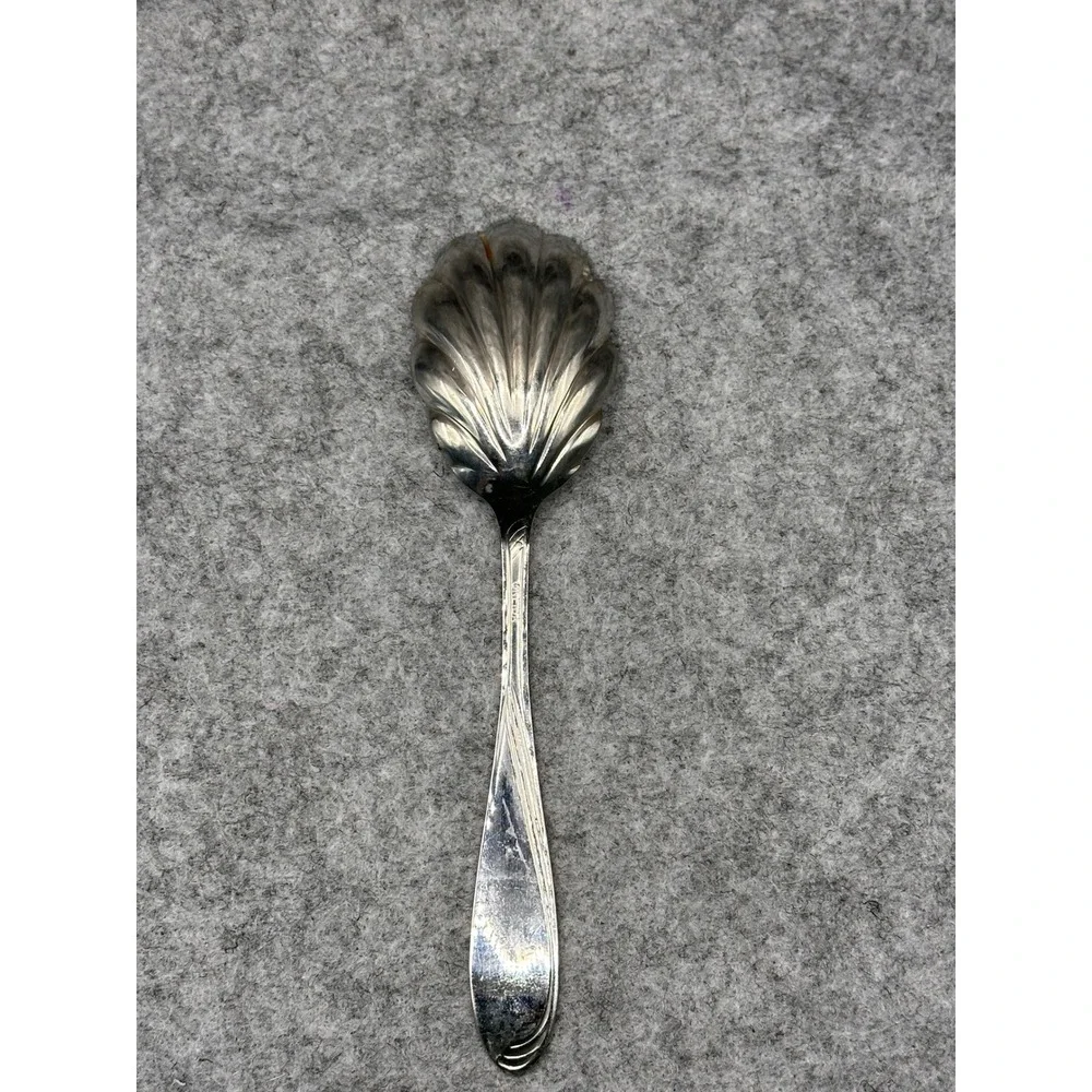 Oneida Silverplate Sugar Shell Spoon Scalloped Bowl Vintage Flatware 6 Inch
